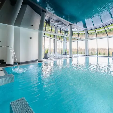 Westin House 312 아파트